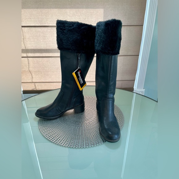 New 3M Thinsulate Insulation boots size 6 - Picture 2 of 7